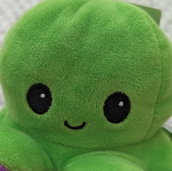Moody Plushie - Picture 4 of 4